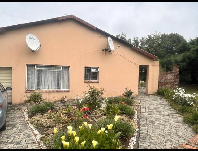 4 BEDROOM HOUSE FOR SALE IN STANDERTON CENTRAL